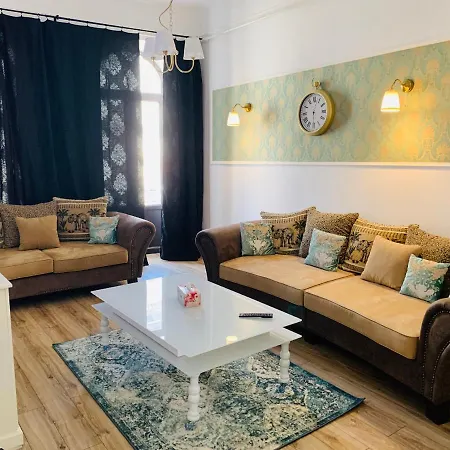 Apartment Grand Royal Old Town Bucharest