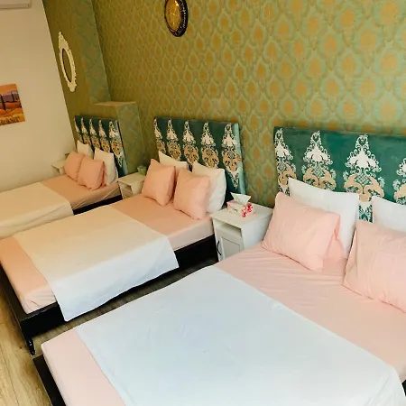 Grand Royal Old Town Apartment