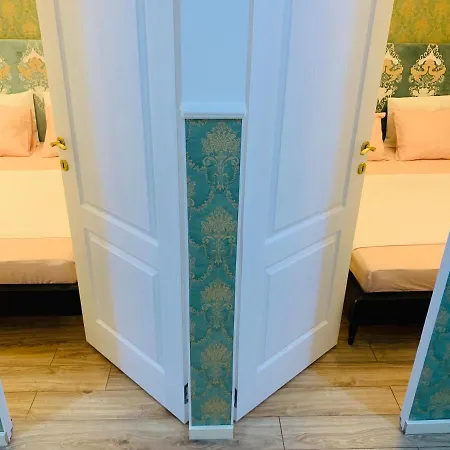 Grand Royal Old Town Apartment Bucharest