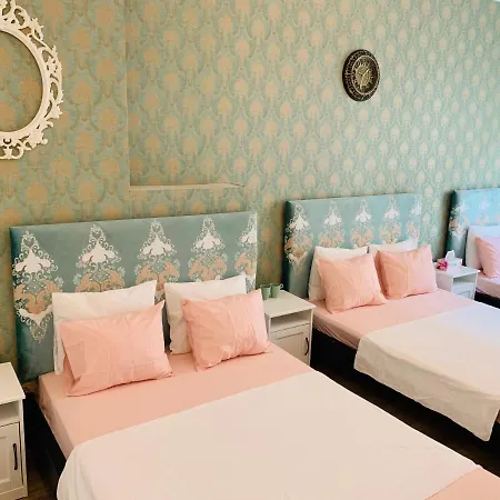 Grand Royal Old Town Apartment *